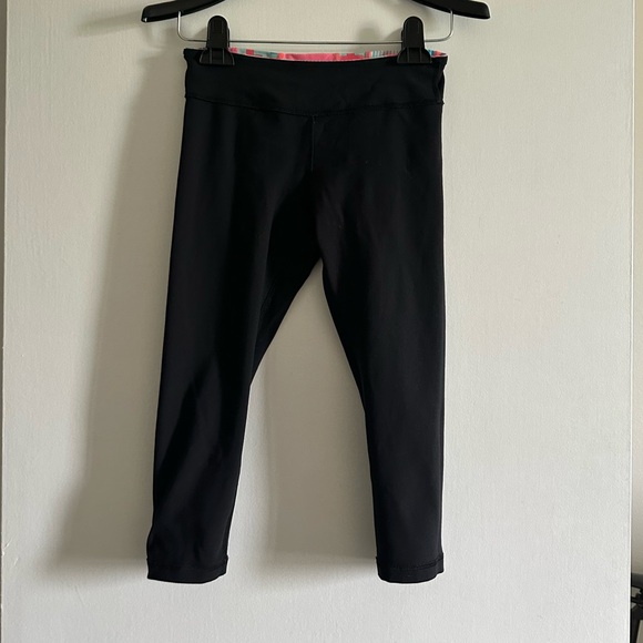 Ivivva by Lululemon Athletica Athletic Reversible Girls Cropped Leggings size 10 - Picture 4 of 8